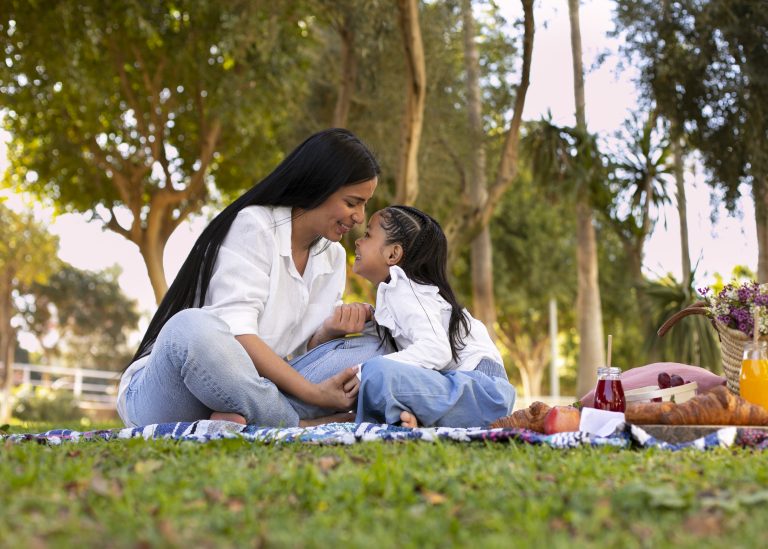 Celebrando el Día de la Madre: Un tributo a la Grandeza Maternal 